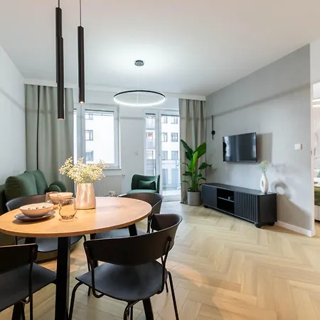 Ceglana - Free Parking - Self Check-in Apartment Katowice