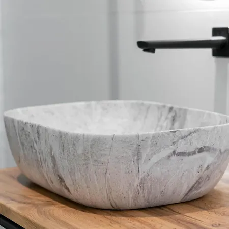 Ceglana - Free Parking - Self Check-in *