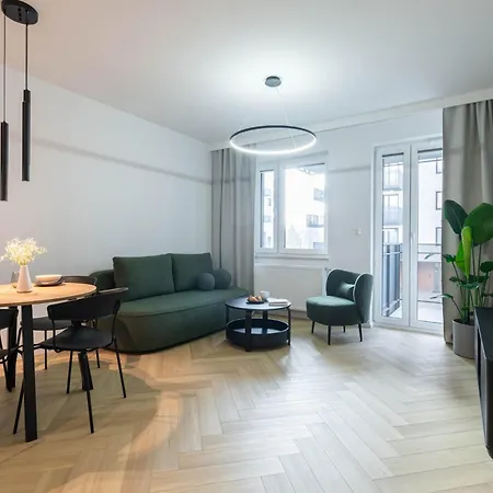 Ceglana - Free Parking - Self Check-in Катовице