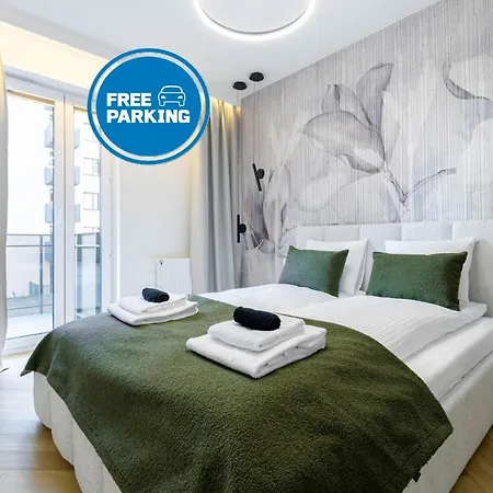 Apartment Ceglana - Free Parking - Self Check-in *
